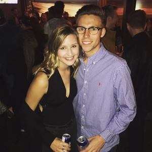 Meet your Posher, Alex